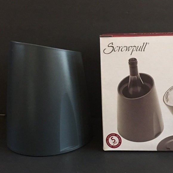 Screwpull Wine Cooler Ice Bucket NEW in Box WA-113 Collectible Le Creuset - Picture 1 of 16